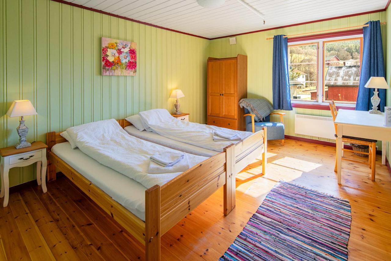 Fyresdal Gjestehus Moland Exterior foto